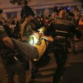 Sukob demonstranata i policije u Tel Avivu; "Meta" je bio Bibi FOTO/VIDEO