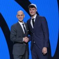 Zbog čega svi pričaju o brendu patika koji volimo u Srbiji i prvom piku na NBA draftu Kuperu Flegu