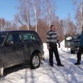Pet dana odsečeni od sveta: Kako izgleda život u zavejanom selu kod Crne Trave? Do kuća samo na skijama