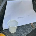 Neko je ostavio pismo Ratku Mladiću i ovo! Posetili smo grob tačno 49 dana od sahrane
