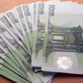 Evro u ponedeljak 117,22 dinara