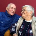 Siniša (86) i bosiljka (82) se venčali u staračkom domu: Imaju važan savet za mlade: Kum dao urnebesnu izjavu, matičarka u…