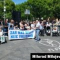 Protesti u Banjaluci zbog uskraćivanja prava roditeljima djece s poteškoćama