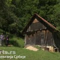 Brat i 4 sestre koji su decenijama bili rastavljeni spojili potomke! Iz Užica krenuli u svet, spasili najmilije od ratova, a…