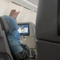 Žena pokazala prizor iz aviona pa sve zgrozila: "Odmah bih tražila povraćaj novca i tužila kompaniju zbog duševne boli"