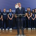 Vučić: Veliko hvala odbojkašicama za uspeh, uskoro useljavanje u odbojkaški centar