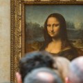 Zbog ogromnog broja posetilaca se razmatra preseljenje Mona Lize u zasebnu salu