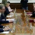 Vučić sa britanskim ministrom o KiM: Pozvao sam London da osudi jednostrane poteze Prištine