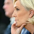 Le Pen: Francuska treba da sledi Trampov primer po pitanju deportacija