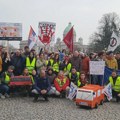 Sutra blokada Trga republike: Sedam sindikata GSP-a podržava zahteve radnika i protest upozorenja