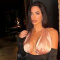 Ko je Kim Kardašijan iz dugog sela? Svi bruje o njoj - mrtva ‘ladna postavila ovo pitanje na dejtu i zaludela muškarce iz…