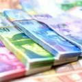 Jaki franak izaziva glavobolje za Švicarce