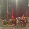 Крагујевчани блокирали трг Мала Вага и скупљали донације за помоћ онима који су изгубили домове у пожарима