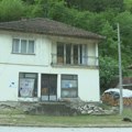 Перони без путника, баште без гостију: Живот у Сребреници 30 година касније