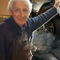 Napolju je 40, mislite da ne treba grejati motor u mestu: Ekspert za automobile šokira, zapamtite ovaj savet