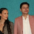 Porodični portret Janketića: Lenka i seka preotele šou mami i tati na venčanju FOTO