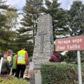Studenti nastavili put ka Požegi, pre toga posetili Spomenik četiri vere
