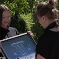 Razrednoj poklonili zvezdu na nebu: Nosi njeno ime - Marija, vidi se iz učionice gde su proveli najviše vremena