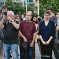 Na Trgu republike komemorativni skup povodom godišnjice genocida u Srebrenici i protest zbog obeležavanja dana sećanja