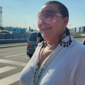 Ovako Stoja izgleda u bikiniju: Držala rigoroznu dijetu, sad pokazala svoju figuru - evo gde čuva telefon