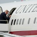 Avion pun putnika umalo prišao Trampovom helikopteru: Pokrenuta istraga