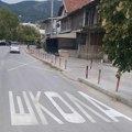 Ćirilični natpis „ŠKOLA“ kod albanske škole u Preševu izazvao burne reakcije