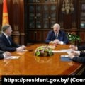 Лукашенко позвао Србију да одлучи какав однос жели с Белорусијом