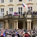 Skandal u Češkoj Bivši premijer tražio podatke o ministru, poslao mejl na pogrešnu adresu