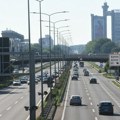 Vozači, spremite se! "Blic" saznaje: Auto-put kroz Beograd od noćas zvanično moto-put, budite oprezni sa brzinom, evo koja…