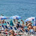 Grčke vlasti za samo pet dana podelile više od 350.000 evra kazni: Borba protiv "privatnih" plaža u punom jeku