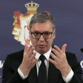 Vučić: Da li stvarno ljudi misle da sam lud da uradim nešto protiv svog naroda?