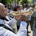 Najpoznatiji trubač sa Balkana biće domaćin sabora u Guči Legendarni Boban Marković na mestu na kom se vinuo među svetske…