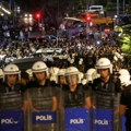 U Ankari desetine hiljada demonstranata