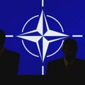 NATO razmatra odgovor na upad ruskih vojnih aviona, može li da ih obori?