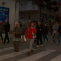 Studenti i građani u Nišu šetnjom pružili podršku časnim sudijama i tužiocima