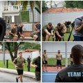 "Od vrha na dole, bićemo u formi, a ne debeli": Ministar rata SAD vežba sa vojnicima u Maleziji