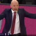 Obradović besan i kad pobeđuje: Dobio tehničku zbog Odželeja