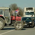 Poljoprivrednici blokirali magistralni put Kraljevo-Čačak, prešli iz Mrčajevaca u Miločaj