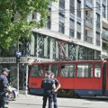 "Putnici su šutirali vrata i prozore, neki su iskakali iz vozila": Svedočenje očevica nakon teške nesreće na Dorćolu, tramvaj…