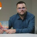 „Zaljubljenost je opasna onoliko koliko je opasna porodična priča“: Intervju sa Milanom Damjancem u novom Nedeljniku