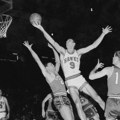 Prvi MVP NBA lige Bob Petit preminuo u 94. godini