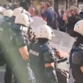 Vučić govorio na skupu SNS-a u Valjevu, građane koji protestuju odvojio policijski kordon
