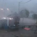 "Kao da je smak sveta": Oluja protutnjala Lajkovcem, Beograd sada na žestokom udaru!