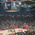 Crvena zvezda i Baskonija se oprostili od Dejana Milojevića minutom ćutanja: Nikada tiša “Arena” pred početak utakmice…