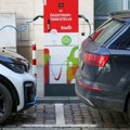 Američki Predstavnički dom usvojio zakon o ograničenju poreskih olakšica za električna vozila