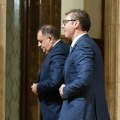 Vučić: Čak i ako bude povoljna presuda Dodiku, neće stati s njegovim rušenjem