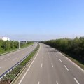 Vozač jurio autoputem čak 322 km/h: Stigla ga žestoka kazna! “Najveća brzina ikada zabeležena”
