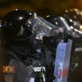 Policijska brutalnost u Valjevu: Dva muškarca premlaćena pendrecima na protestu