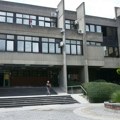 Telo muškarca ostavljeno na poljskom putu nakon što je usmrćen drvenom držaljom za sekiru Zbog ubistva u Staroj Pazovi žena i…