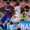 Prvi kiks crno-belih u domaćem šampionatu: Remi Radničkog i Partizana u Nišu
